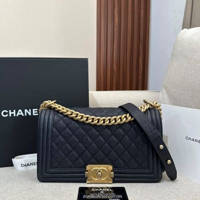 Chanel Boy 25cm Black Caviar Ghw 