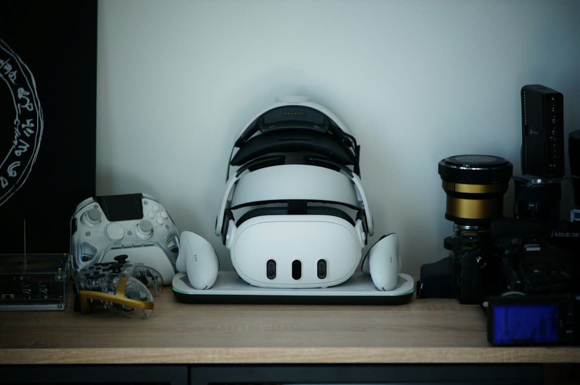 Virtual Reality Tours: Revolutionizing Destination Previews for Travel Agencies