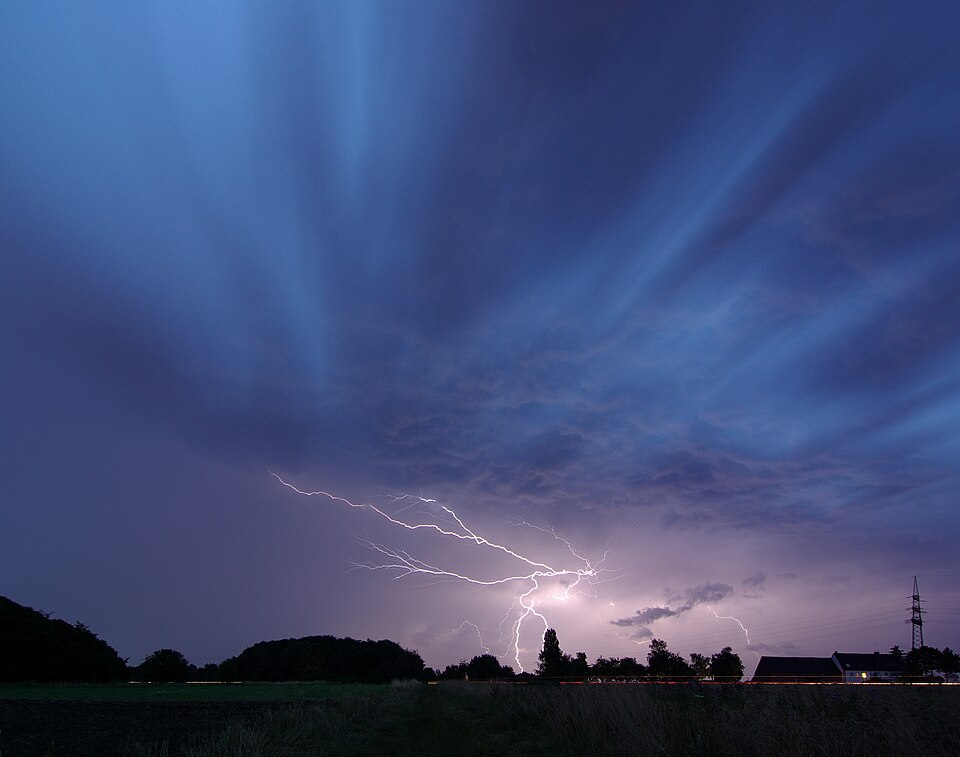 13-Year-Old Student Killed by Lightning Strike During Thunderstorm in Owerri