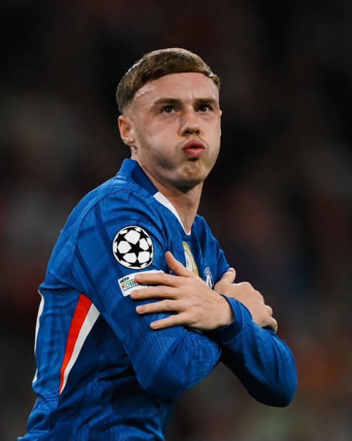 Cole Palmer Impresses as Xabi Alonso Raises Fitness Standards.