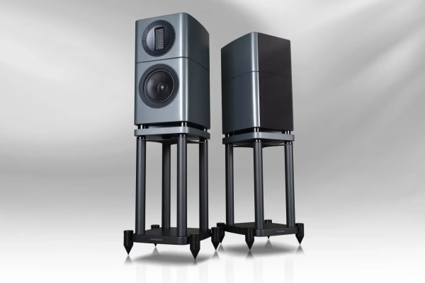 Elysian 1R Stands
