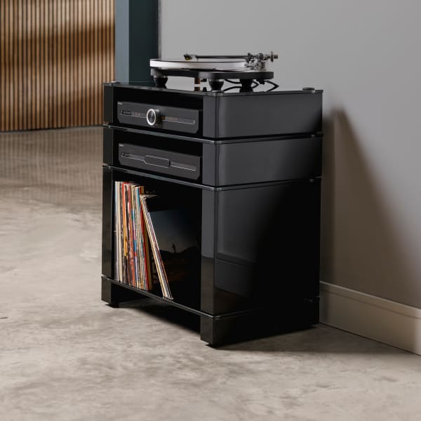 HiFi mēbeles
