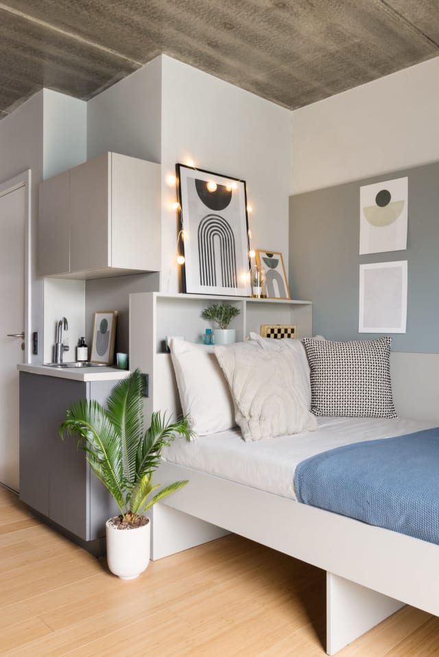 Single Studio Apartment – 2