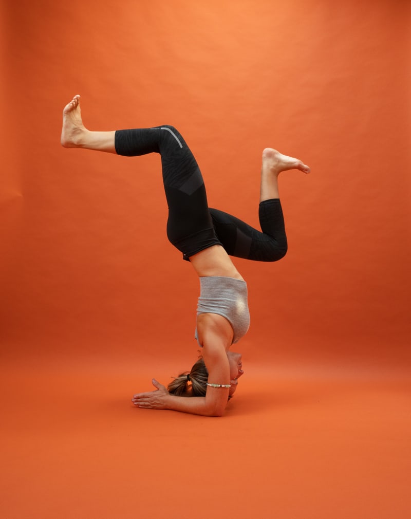 Inversions-kursus hos Yoga Bible København