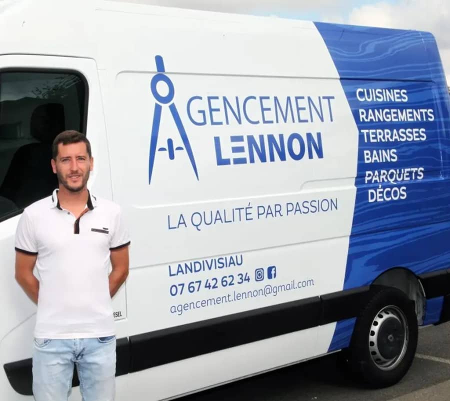 Steven Lennon, menuisier artisan à Landivisiau, Finistère