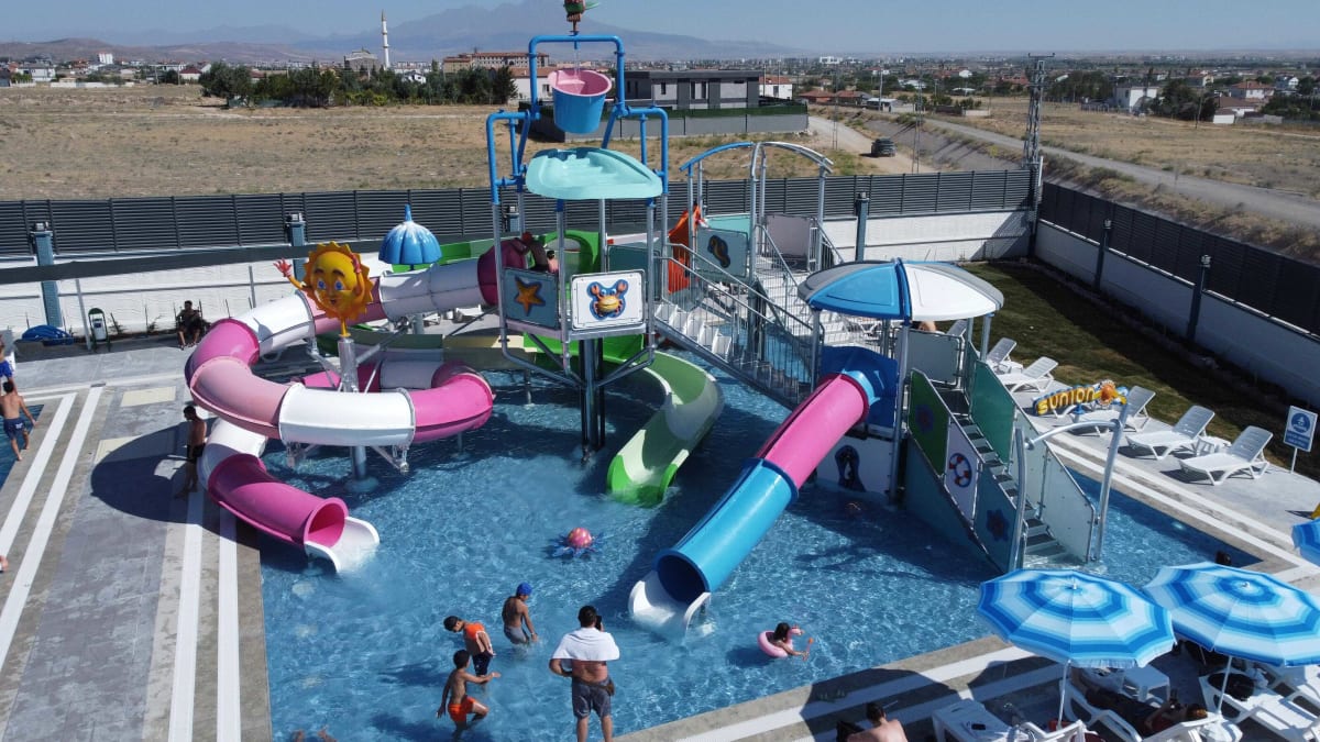 Dream Land Aqua Park Aksaray - Çocuklar İçin Aqua Tower