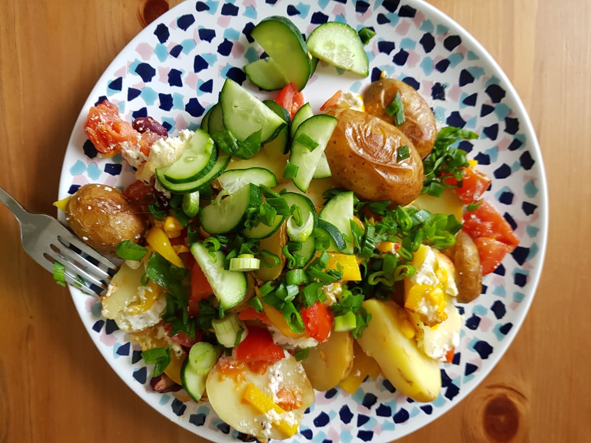 Zdjęcie Pieczone ziemniaki z warzywami