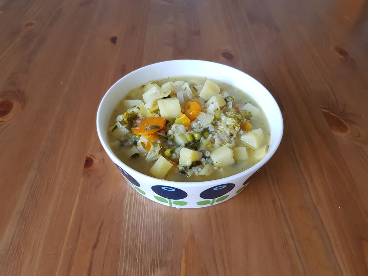 Zdjęcie Zupa ziemniaczana z groszkiem