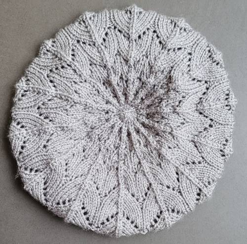 Béret gris - ajouré Béret gris - ajouré