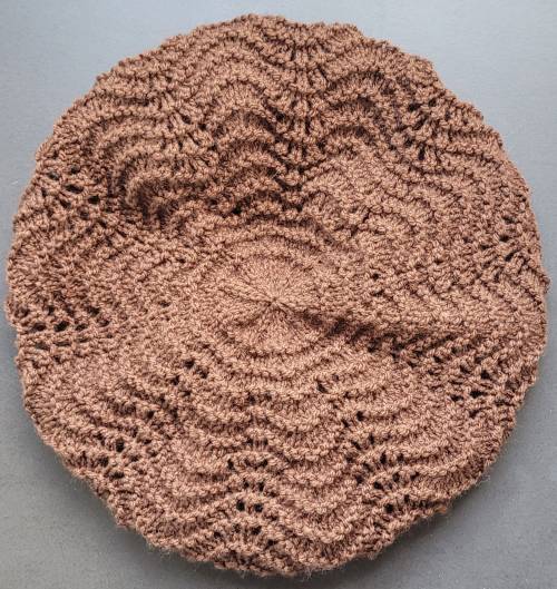 Béret marron - vague Béret marron - vague