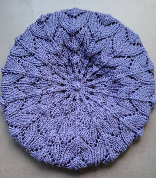 Béret indigo - ajouré Béret indigo - ajouré