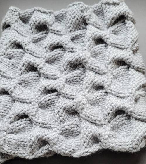 Tour de cou gris - triangle Tour de cou gris - triangle