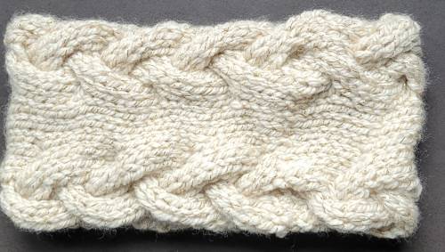 Bandeau beige brillant - tresse Bandeau beige brillant - tresse