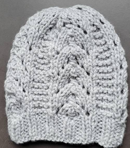 Bonnet gris - dentelle Bonnet gris - dentelle