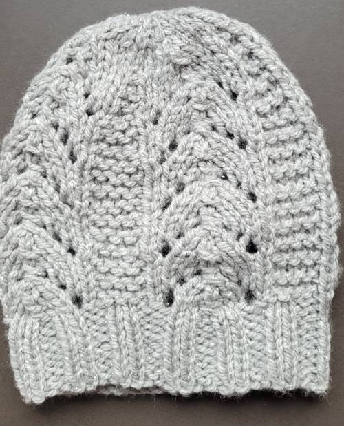 Bonnet gris brillant - triangle Bonnet gris brillant - triangle