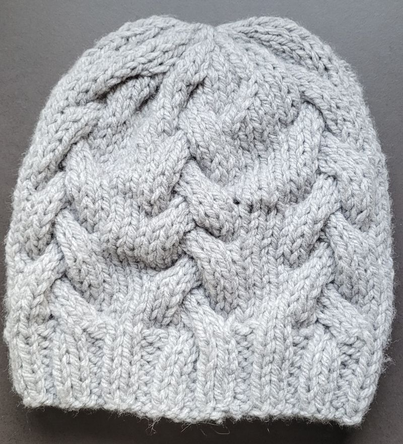 Bonnet gris - tresse Main