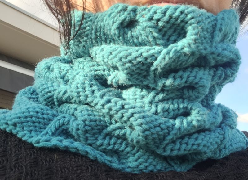 Tour de cou vert - triangle - Image 3 Image 3