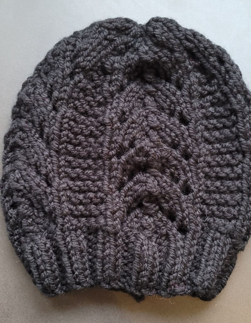 Bonnet noir - dentelle Main