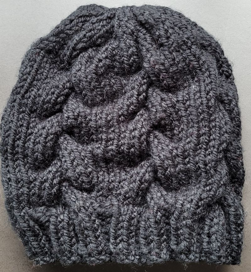 Bonnet noir - tresse Main