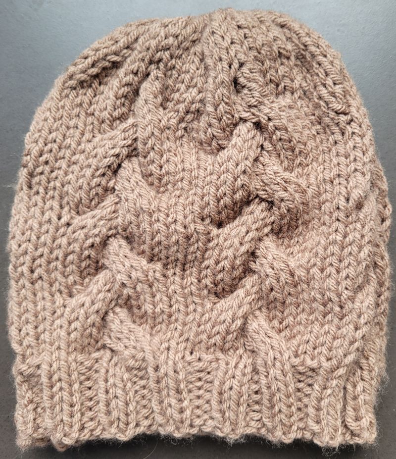 Bonnet taupe - tresse Main