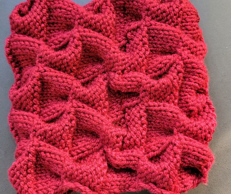 Tour de cou dark red - triangle Main