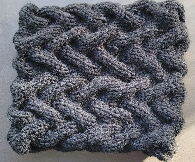 Tour de cou noir Main