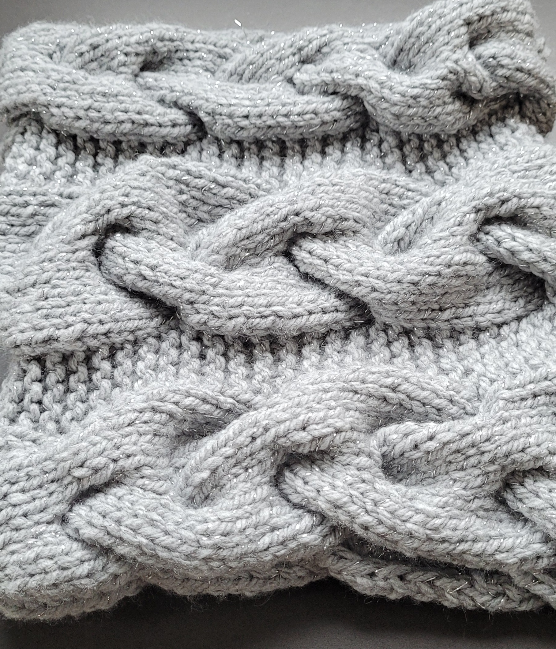 Tour de cou gris brillant - torsade