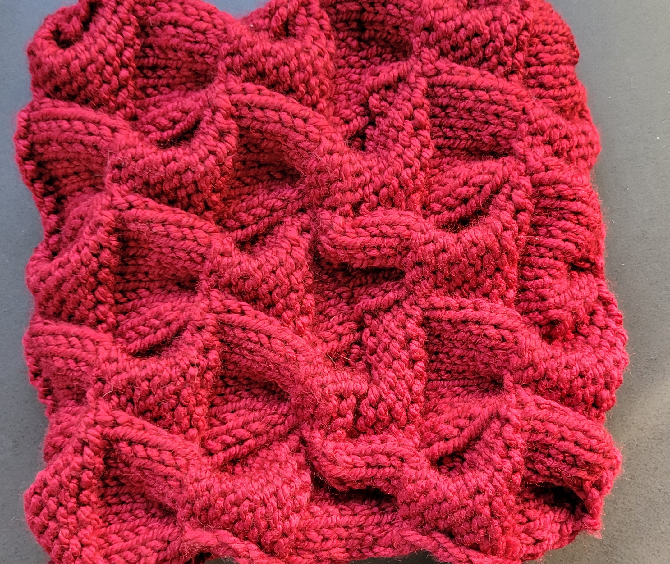 Tour de cou dark red - triangle 