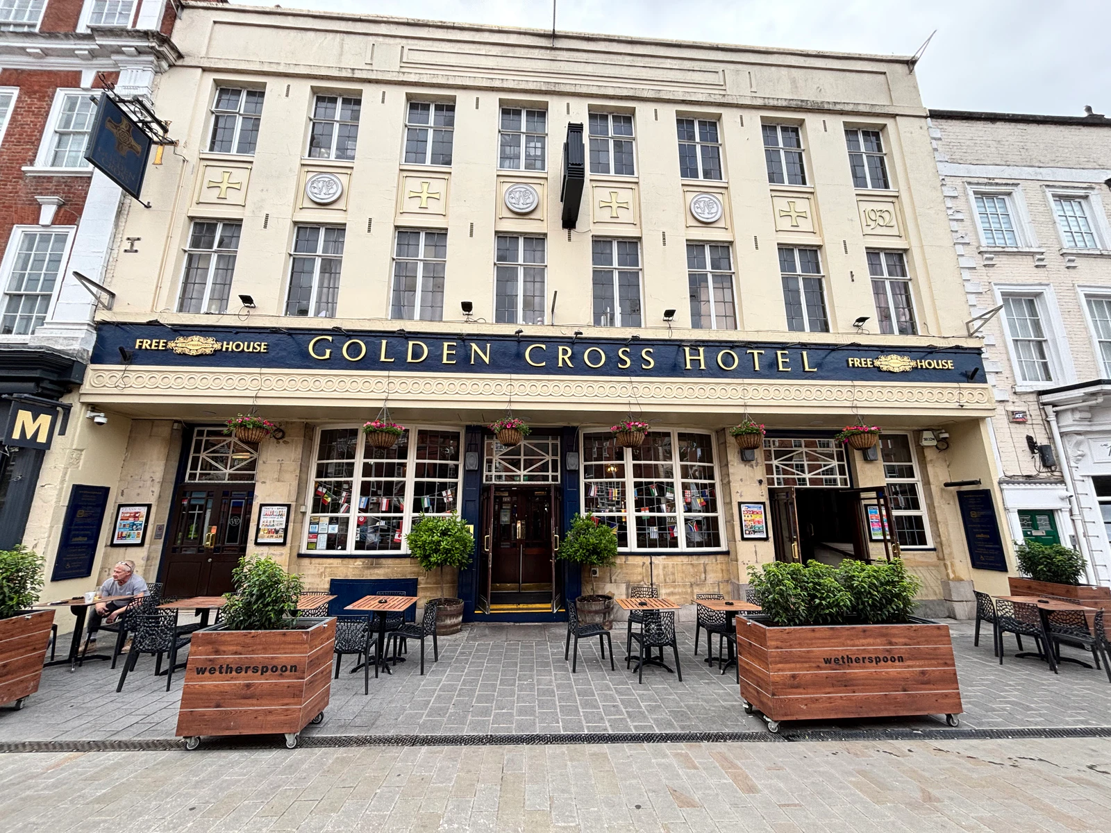 Golden Cross Hotel JD Wetherspoon