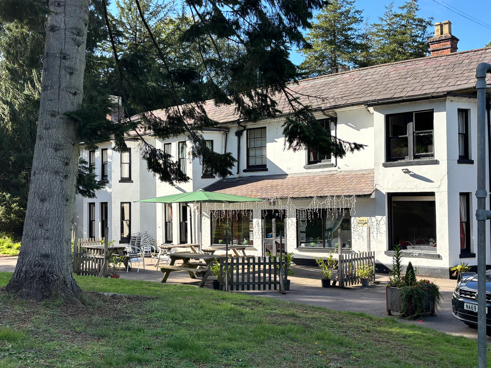 Old Rose & Crown Hotel