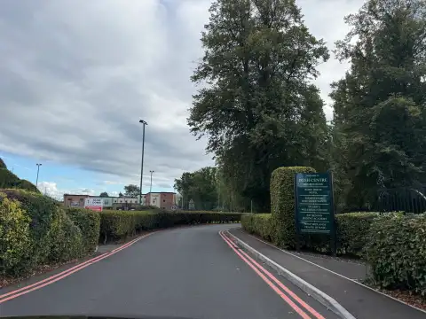 Driveway to the hotel