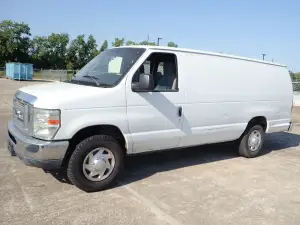 2010 FORD E-250 Cargo Van