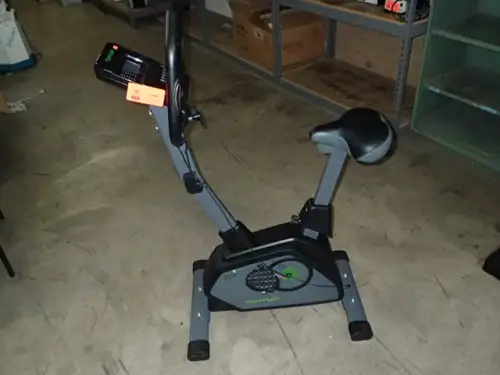 (1) Tunturi Cardio-fit Exercise Bicycle