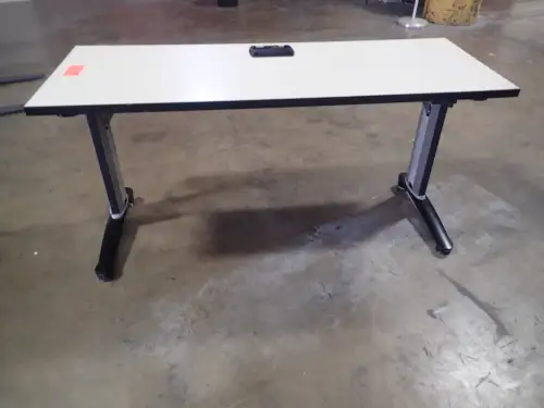 (4) Workstations