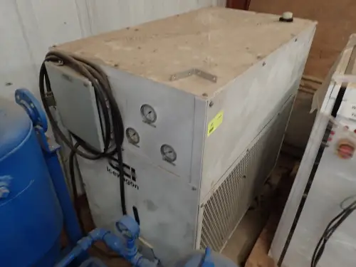 (1) CGI Icewagon Chiller With Tank