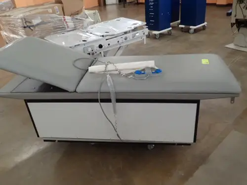(1) Hausmann Exam Table And Parts