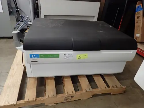 (1) Perkin Elmer Tri-Carb 2810TR Liquid Scintillation Analyzer 