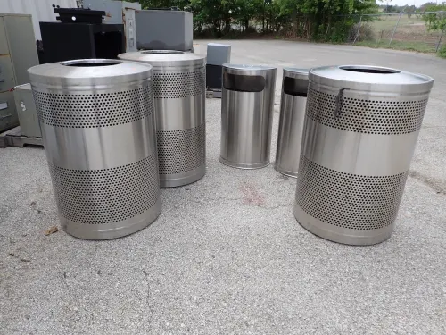 Assorted Trash Cans