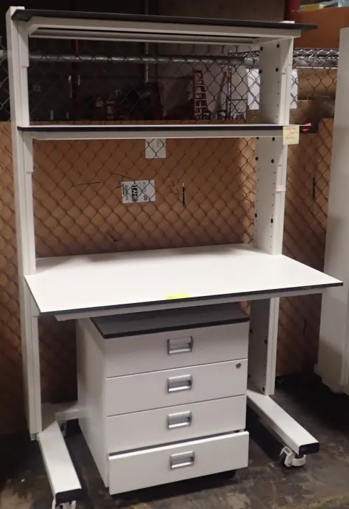 (1) Lab Workstation on Casters