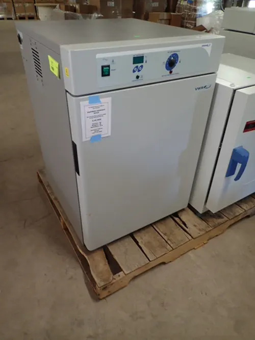 Assorted Lab Incubators And Ovens