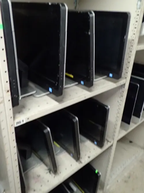 (11) Dell All-In-One computers