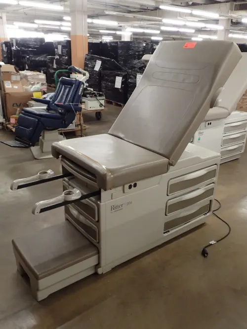 (1) Ritter 204 Exam Table