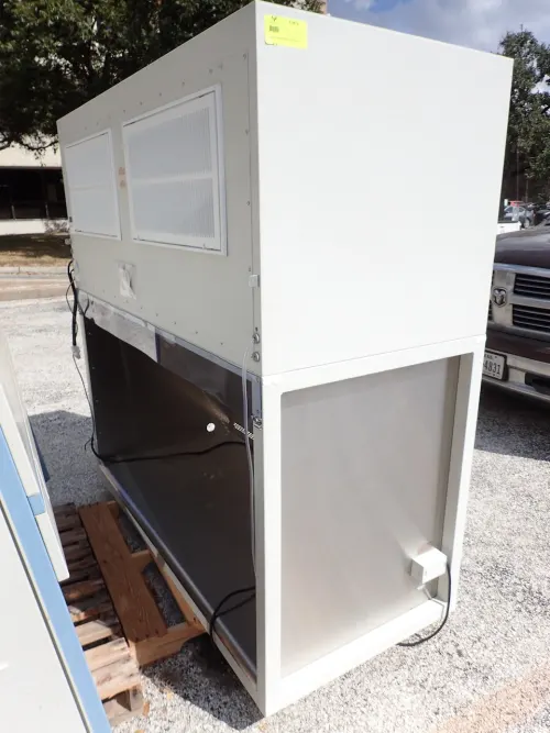 (1) Nuaire NU-S101-630 Biological Safety Cabinet