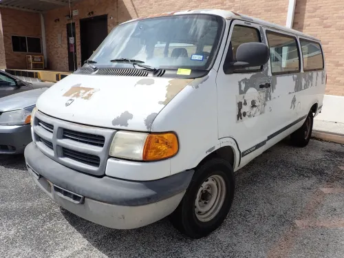 (1) 1999 Dodge Ram 1500 Work Van