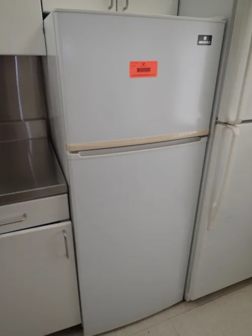 Absocold Refrigerator (1st Floor West)