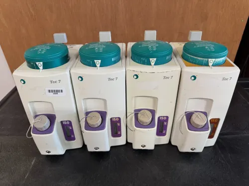 (4) Datex-Ohmeda Tec 7