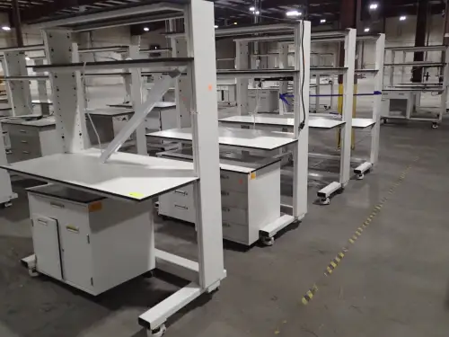 (4) Lab Workstations