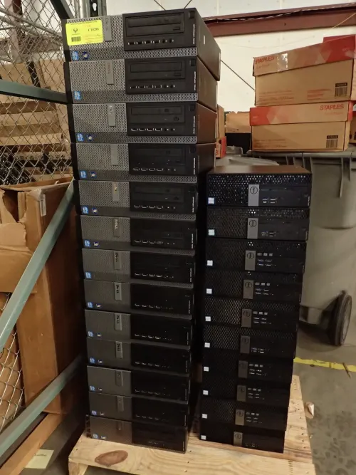 (22) Dell Computers  (HARD DRIVES REMOVED)