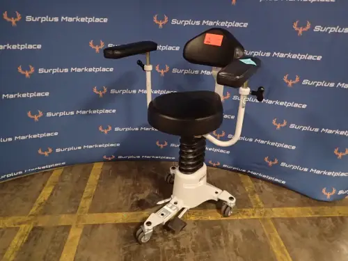 (1) Stryker SurgiStool II 