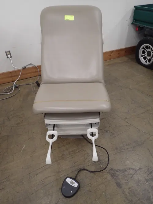 (1) Ritter 222 Exam Table